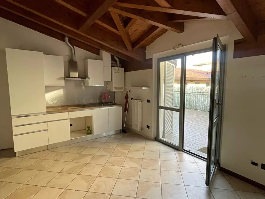 Immagine 3 di Appartamento in affitto  a Seregno