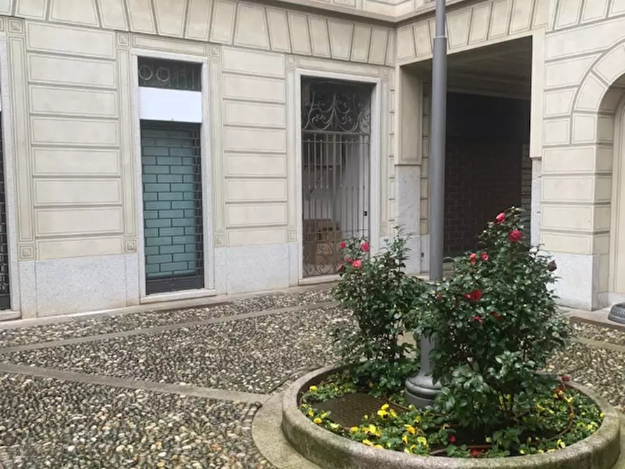 Immagine 26 di Ufficio in affitto  in VIA GARIBALDI a Seregno