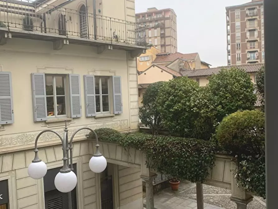 Immagine 29 di Ufficio in affitto  in VIA GARIBALDI a Seregno