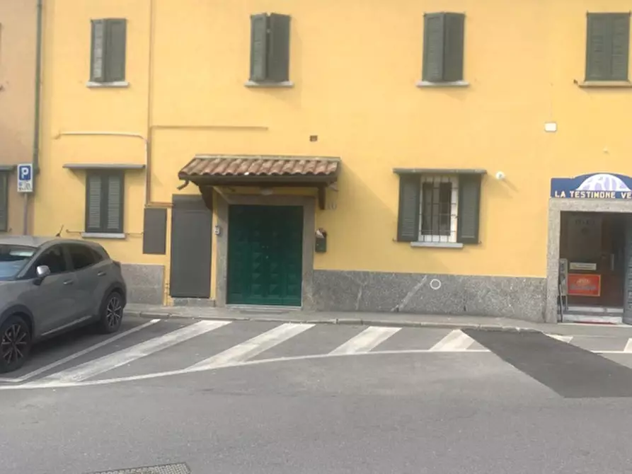Immagine 1 di Appartamento in affitto  in PIAZZA SAURO a Giussano