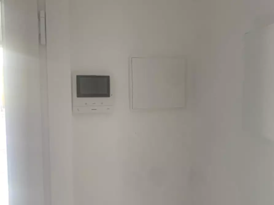 Immagine 8 di Appartamento in affitto  in PIAZZA SAURO a Giussano