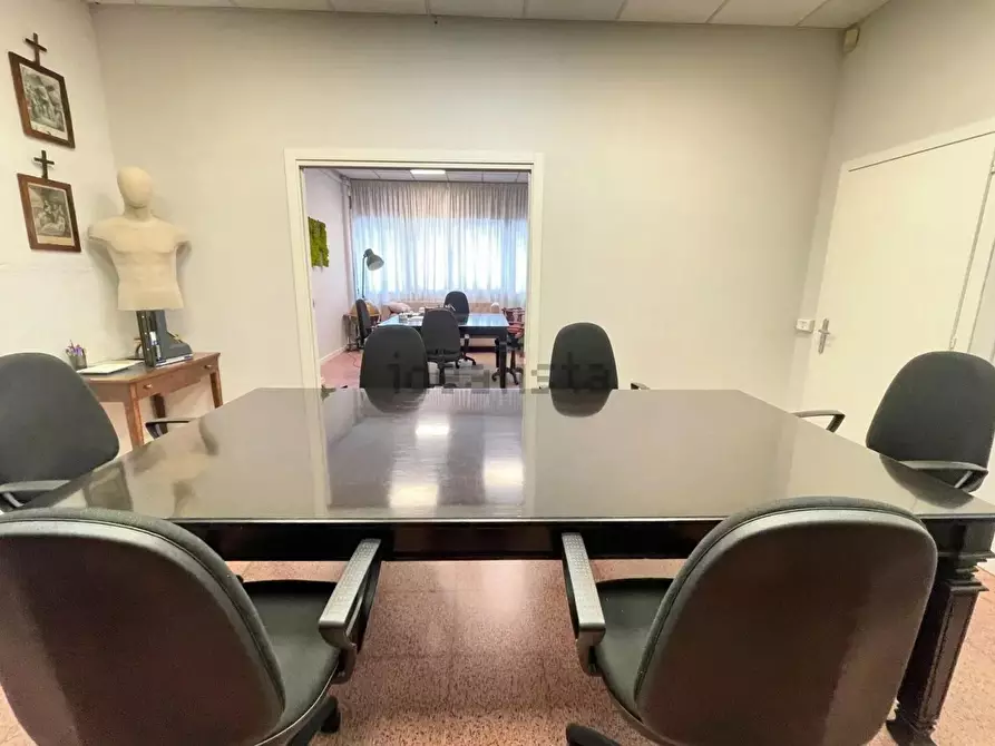 Immagine 6 di Ufficio in affitto  a Arezzo