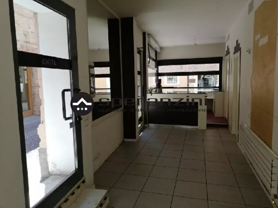 Immagine 7 di Bar / Ristorante in affitto  in CORSO GIACOMO MATTEOTTI  a Fano