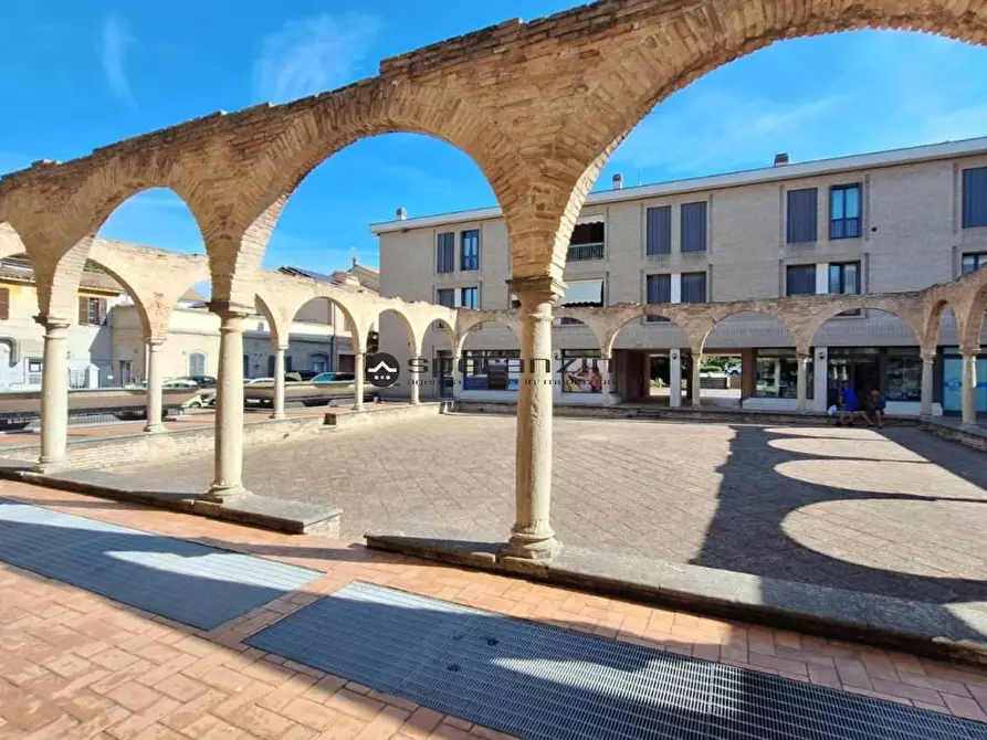 Immagine 4 di Negozio in affitto  in via Sebastiano Ceccarini a Fano