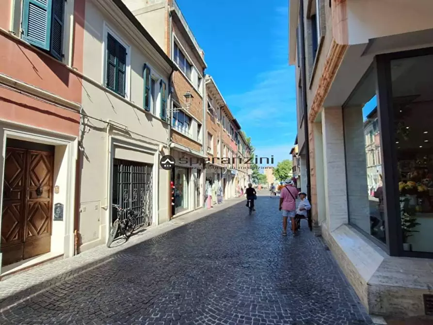 Immagine 7 di Negozio in affitto  in via Sebastiano Ceccarini a Fano