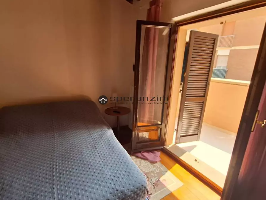 Immagine 14 di Attico in affitto  in via gasparoli a Fano