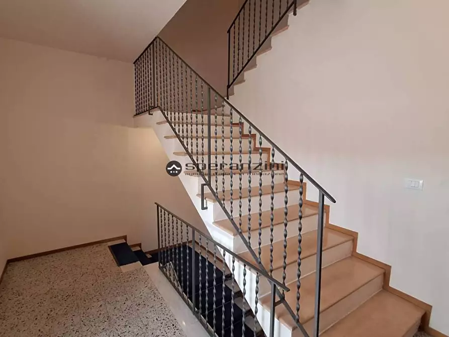 Immagine 24 di Attico in affitto  in via gasparoli a Fano