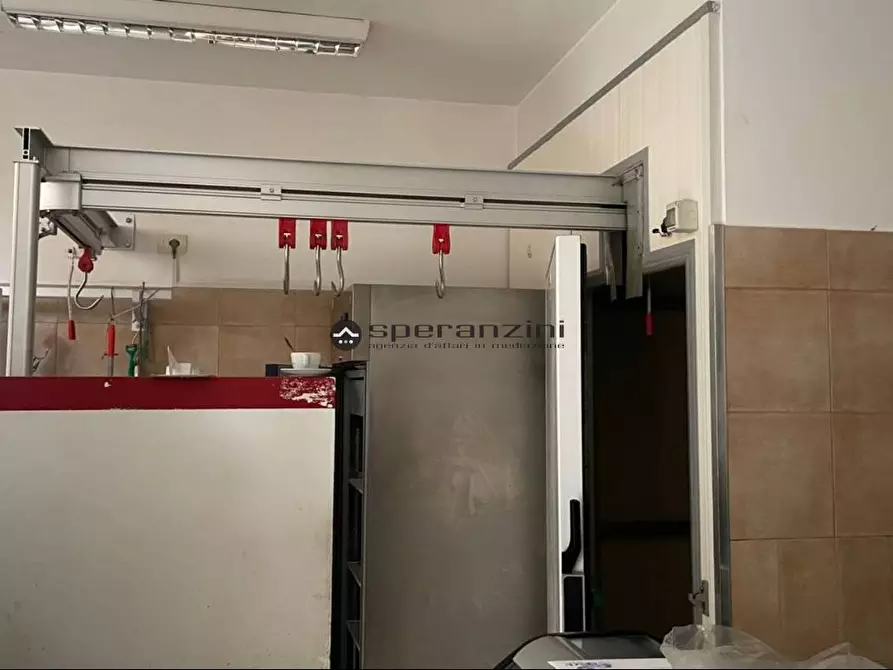 Immagine 13 di Negozio in affitto  in Via Arco D'Augusto, 23 61032 Fano PU Italia a Fano
