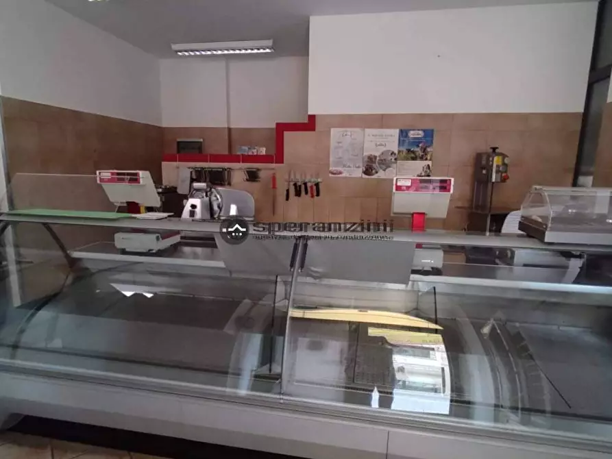 Immagine 5 di Negozio in affitto  in Via Arco D'Augusto, 23 61032 Fano PU Italia a Fano