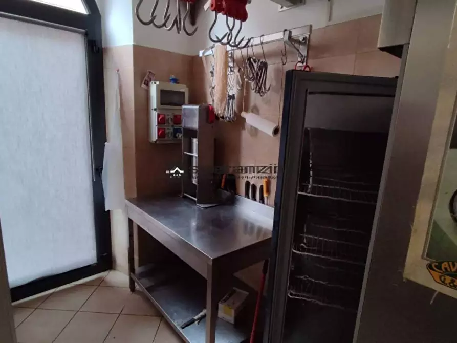 Immagine 11 di Negozio in affitto  in Via Arco D'Augusto, 23 61032 Fano PU Italia a Fano