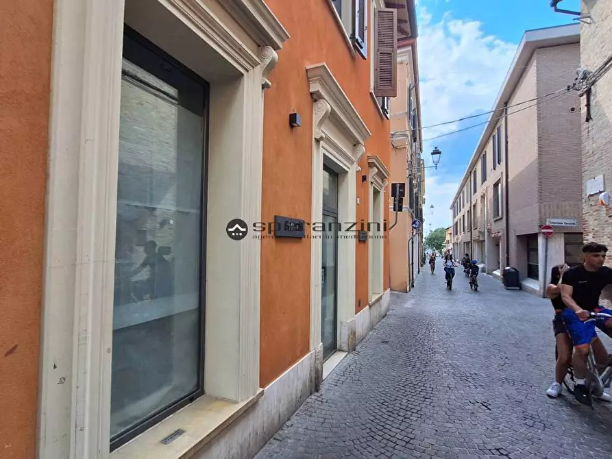 Immagine 20 di Negozio in affitto  in Corso Matteotti 62 a Fano