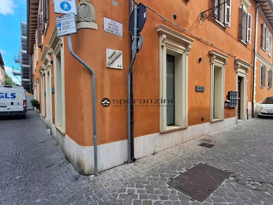 Immagine 21 di Negozio in affitto  in Corso Matteotti 62 a Fano