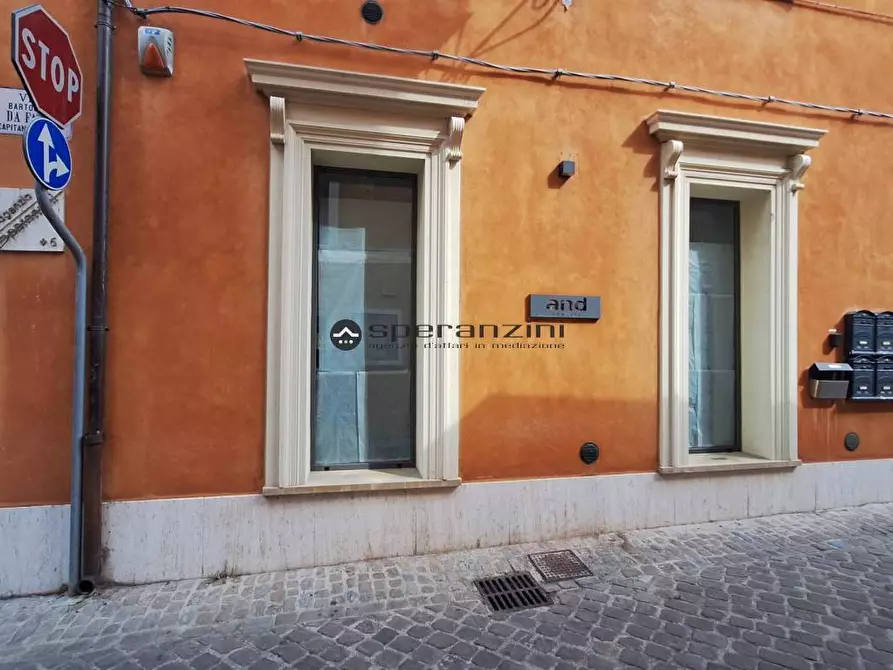 Immagine 22 di Negozio in affitto  in Corso Matteotti 62 a Fano