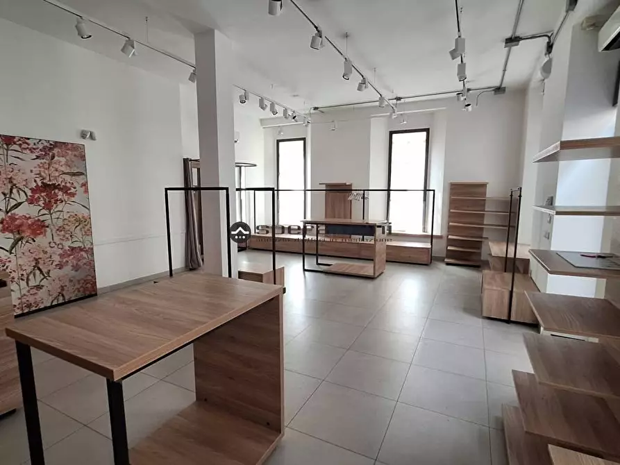 Immagine 5 di Negozio in affitto  in Corso Matteotti 62 a Fano