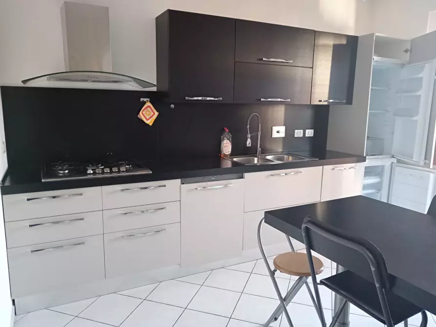 Immagine 9 di Appartamento in affitto  a Follonica