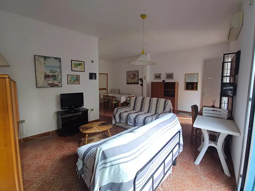 Immagine 5 di Appartamento in affitto  a Follonica