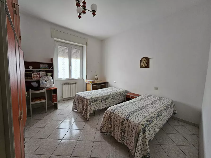 Immagine 11 di Appartamento in affitto  in Via Toscanini a Follonica