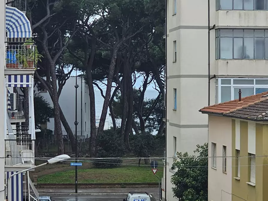 Immagine 1 di Appartamento in affitto  in Via Toscanini a Follonica