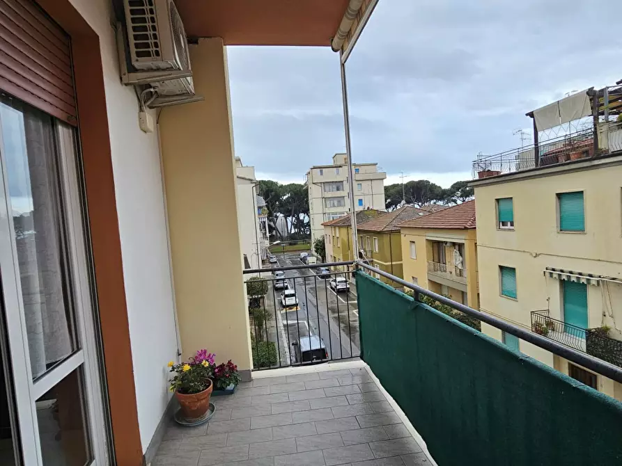 Immagine 2 di Appartamento in affitto  in Via Toscanini a Follonica