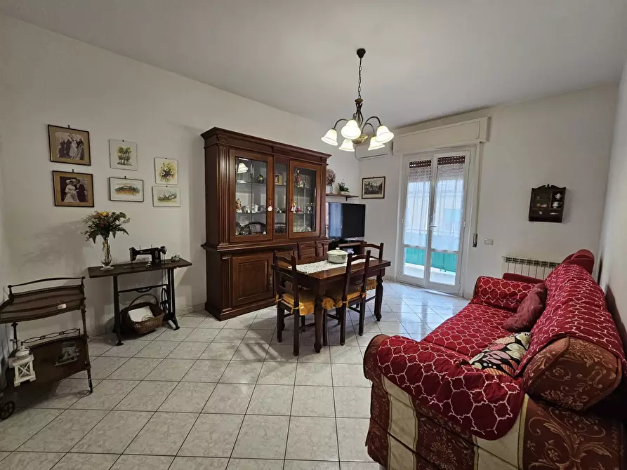 Immagine 7 di Appartamento in affitto  in Via Toscanini a Follonica