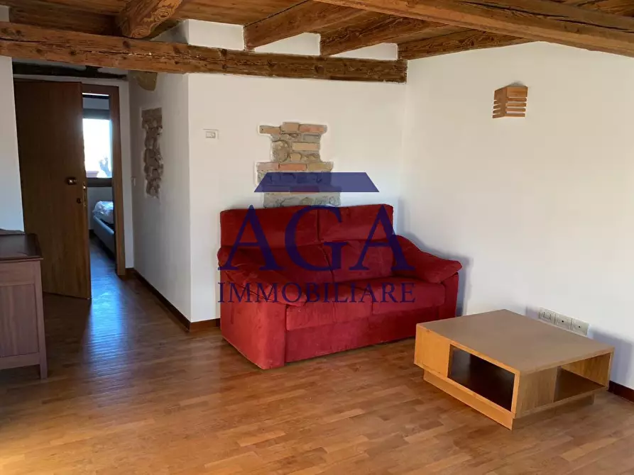 Immagine 11 di Appartamento in affitto  a Conegliano
