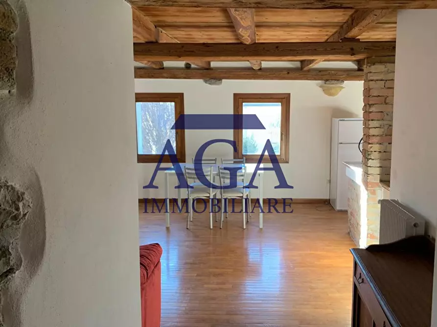 Immagine 3 di Appartamento in affitto  a Conegliano