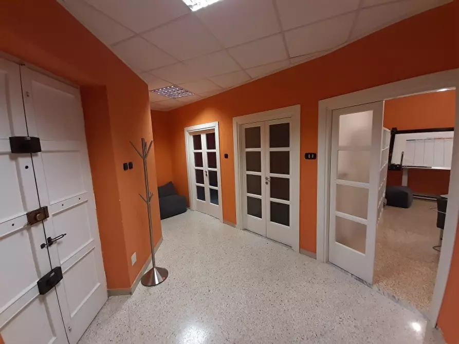 Immagine 1 di Appartamento in vendita  in Viale della Stazione a Terni