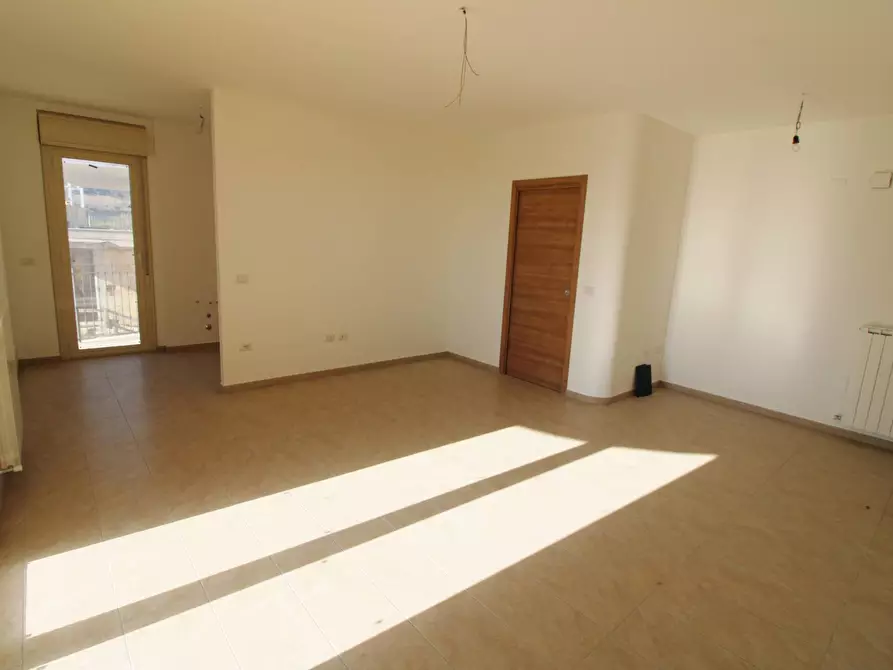 Immagine 1 di Appartamento in vendita  in via dei colli a Ancarano