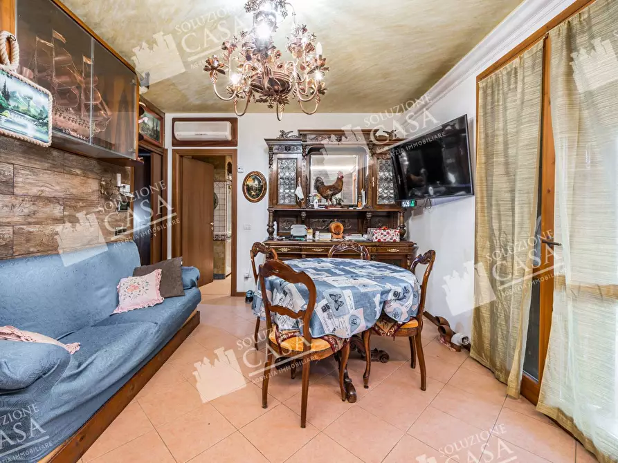 Immagine 1 di Villa in vendita  a San Pietro In Casale