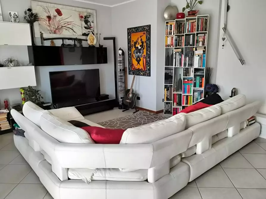 Immagine 1 di Appartamento in vendita  a Montebelluna