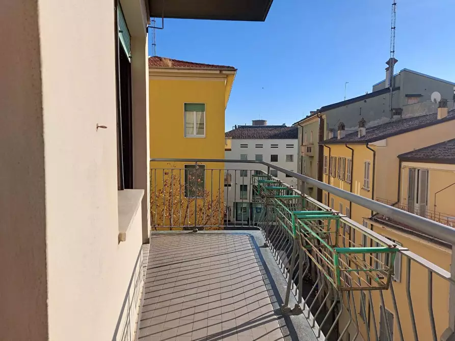 Immagine 1 di Appartamento in vendita  in Via Giuseppe Verdi a Parma