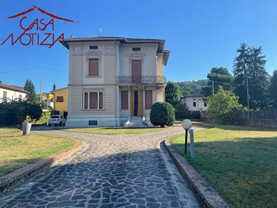 Immagine 1 di Villa in vendita  in via nazionale a Coreglia Antelminelli