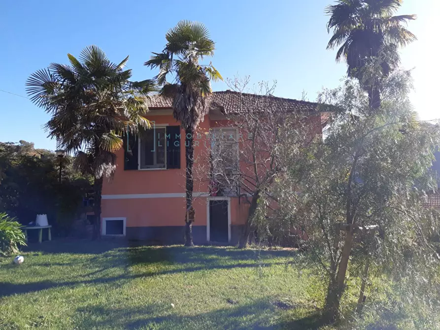Immagine 1 di Casa indipendente in vendita  in borgata caneto a Montalto Carpasio