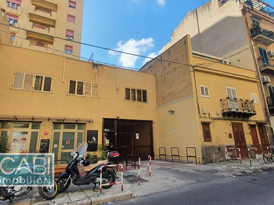Immagine 1 di Appartamento in vendita  in Via Perpignano a Palermo