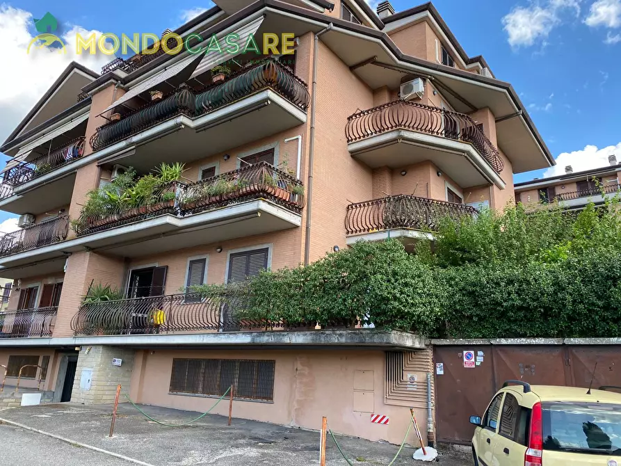 Immagine 1 di Appartamento in vendita  in via piave a Monterotondo