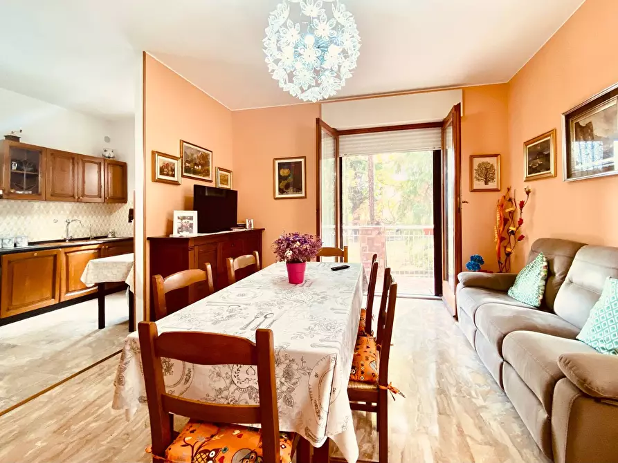 Immagine 1 di Appartamento in vendita  in Via Abbondio Sangiorgio a Induno Olona