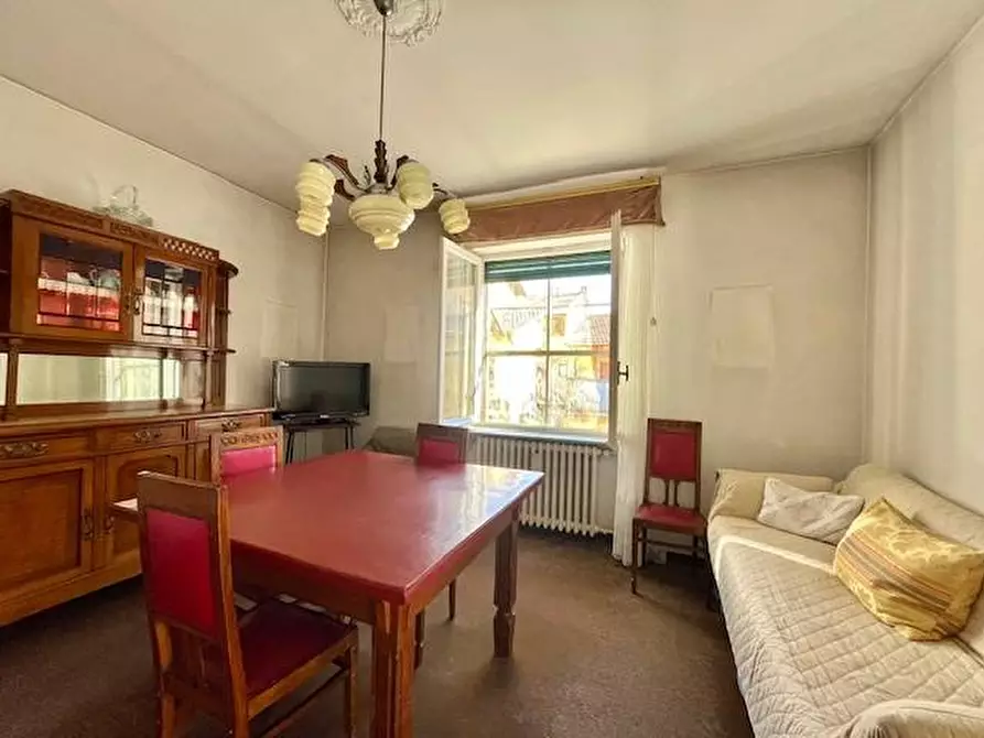 Immagine 1 di Appartamento in vendita  in Via Mazzini a Carnago