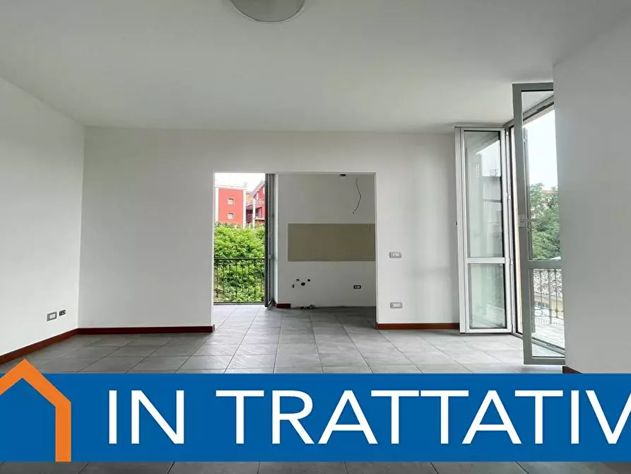 Immagine 1 di Appartamento in vendita  in Via Varese a Malnate