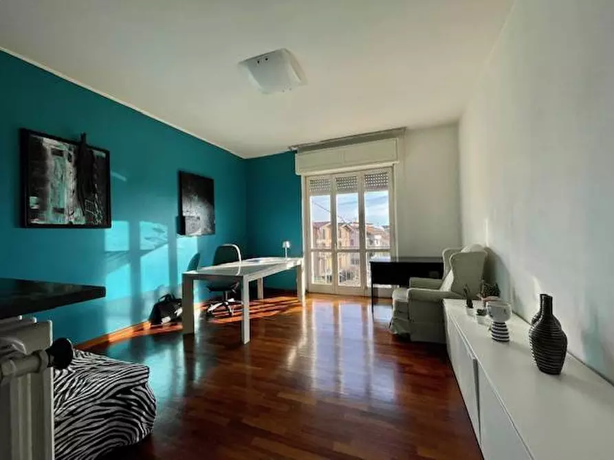 Immagine 1 di Appartamento in vendita  in Via I maggio a Carnago