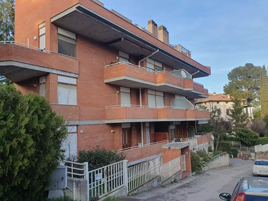 Immagine 1 di Appartamento in vendita  in Via San Venanzio a Teramo