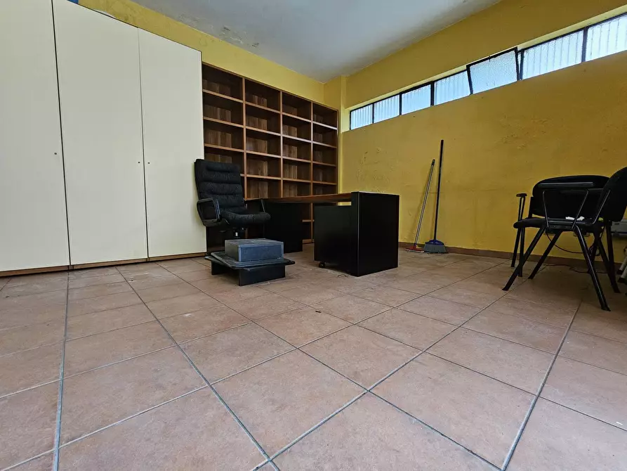 Immagine 1 di Ufficio in vendita  in via diaz a Teramo