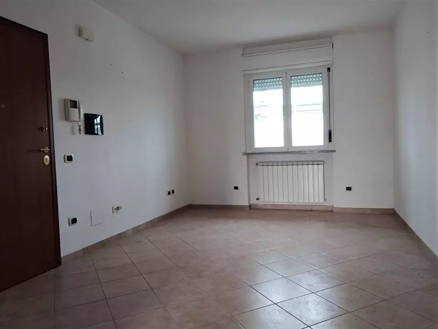Immagine 1 di Appartamento in vendita  in via della pace a Mosciano Sant'angelo