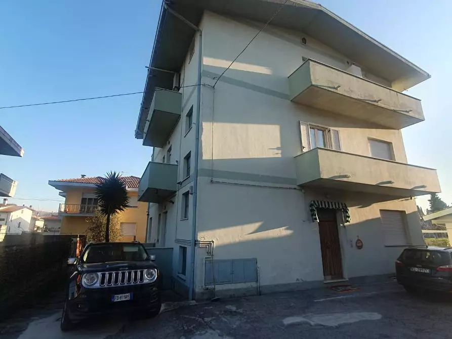 Immagine 1 di Appartamento in vendita  in Villa Pavone via Di Vittorio a Teramo