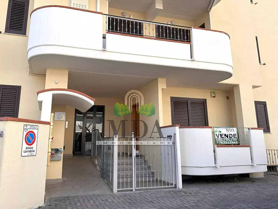 Immagine 1 di Appartamento in vendita  in via La Pira a Alba Adriatica