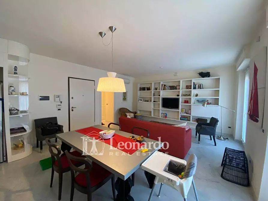 Immagine 1 di Appartamento in affitto  in VIA LEONARDO DA VINCI a Viareggio