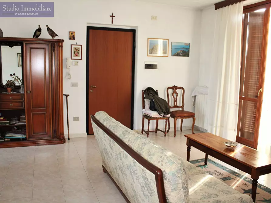 Immagine 1 di Appartamento in vendita  in Via Maruska a Gropello Cairoli
