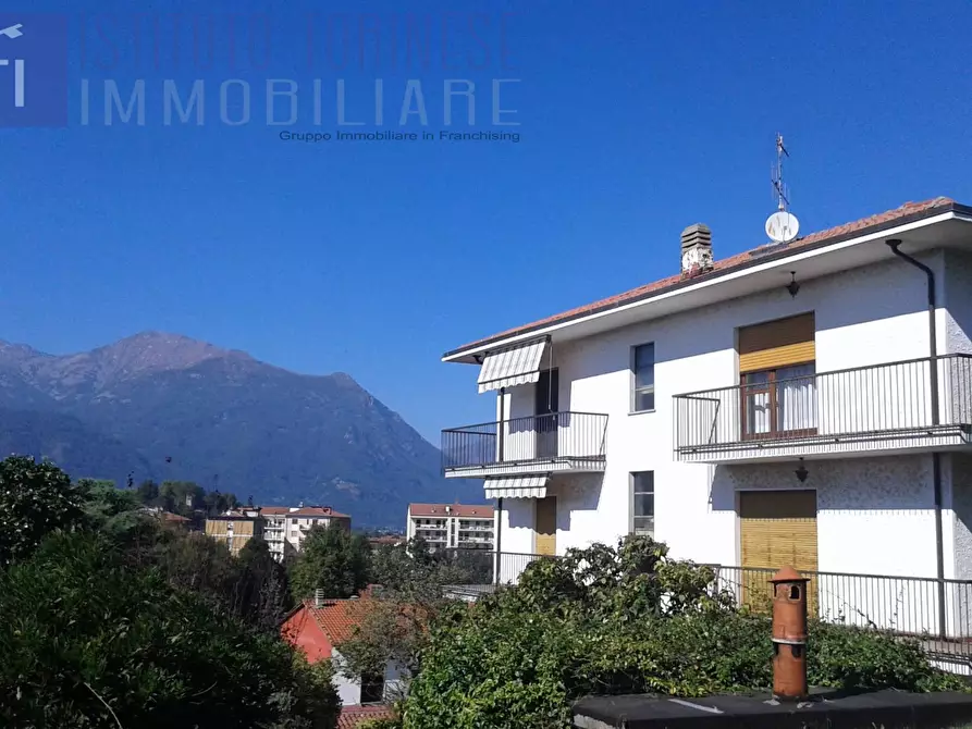 Immagine 1 di Villa in vendita  in via Aprato, Banchette a Ivrea