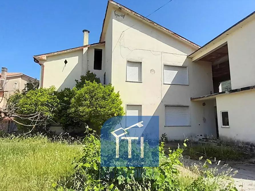 Immagine 1 di Casa indipendente in vendita  in Via San Michele a Cassino
