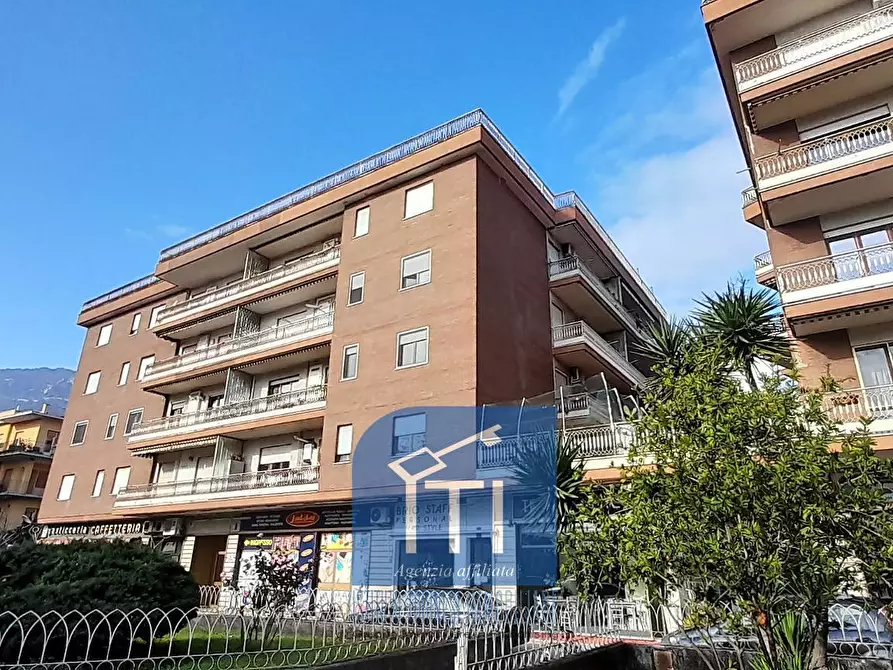 Immagine 1 di Appartamento in vendita  in PIAZZA GARIBALDI a Cassino