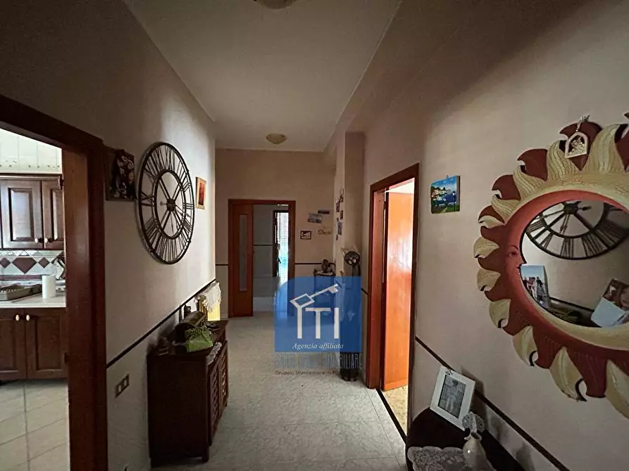 Immagine 1 di Appartamento in vendita  in via mameli a Qualiano